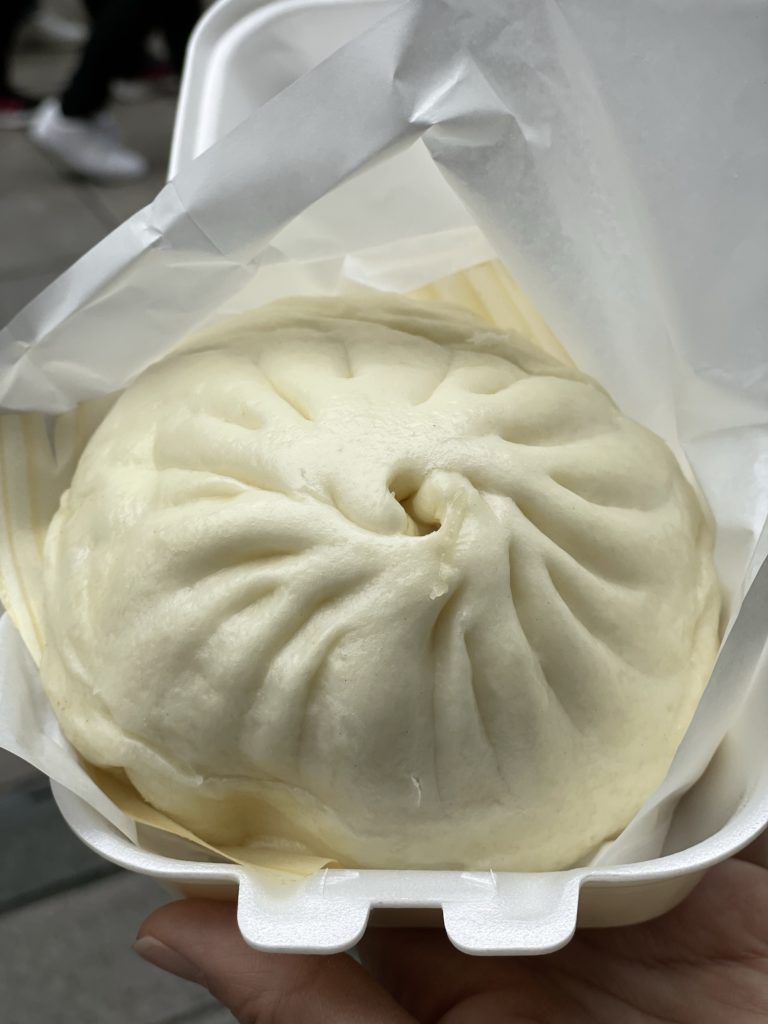 萬珍樓の肉まん