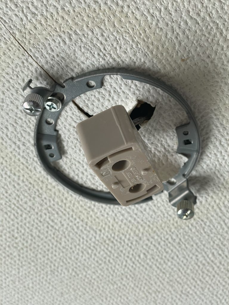 引掛シーリング