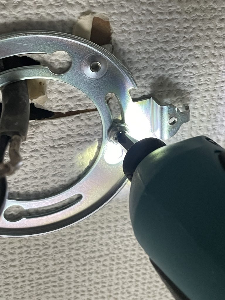 引掛ローゼット